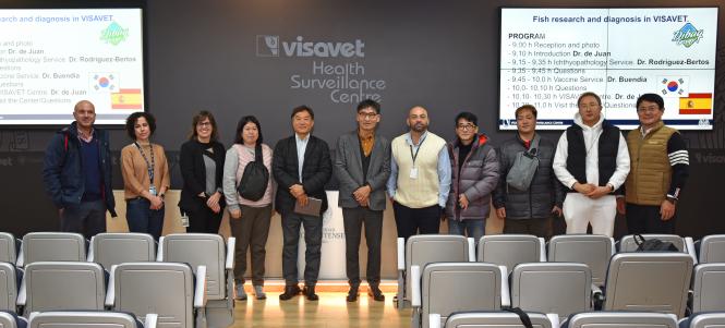 Investigación y diagnóstico de peces en el Centro VISAVET (DIBAQ - Corea)
