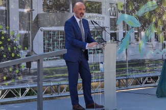 Lucas Domínguez distinguido como Presidente de honor del Colegio de Veterinarios de Madrid 