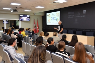 Veterinaria Forense en la Sociedad Actual. Semana de la Ciencia 2025