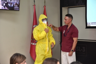 Jornada de Puertas Abiertas IES Profesor Máximo Trueba visita VISAVET-UCM