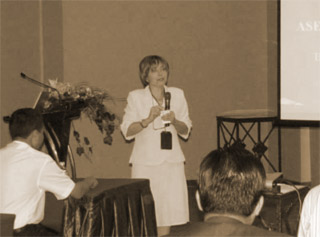 Isabel Mi
    ínguez-Tudela Meeting Beijing 2007